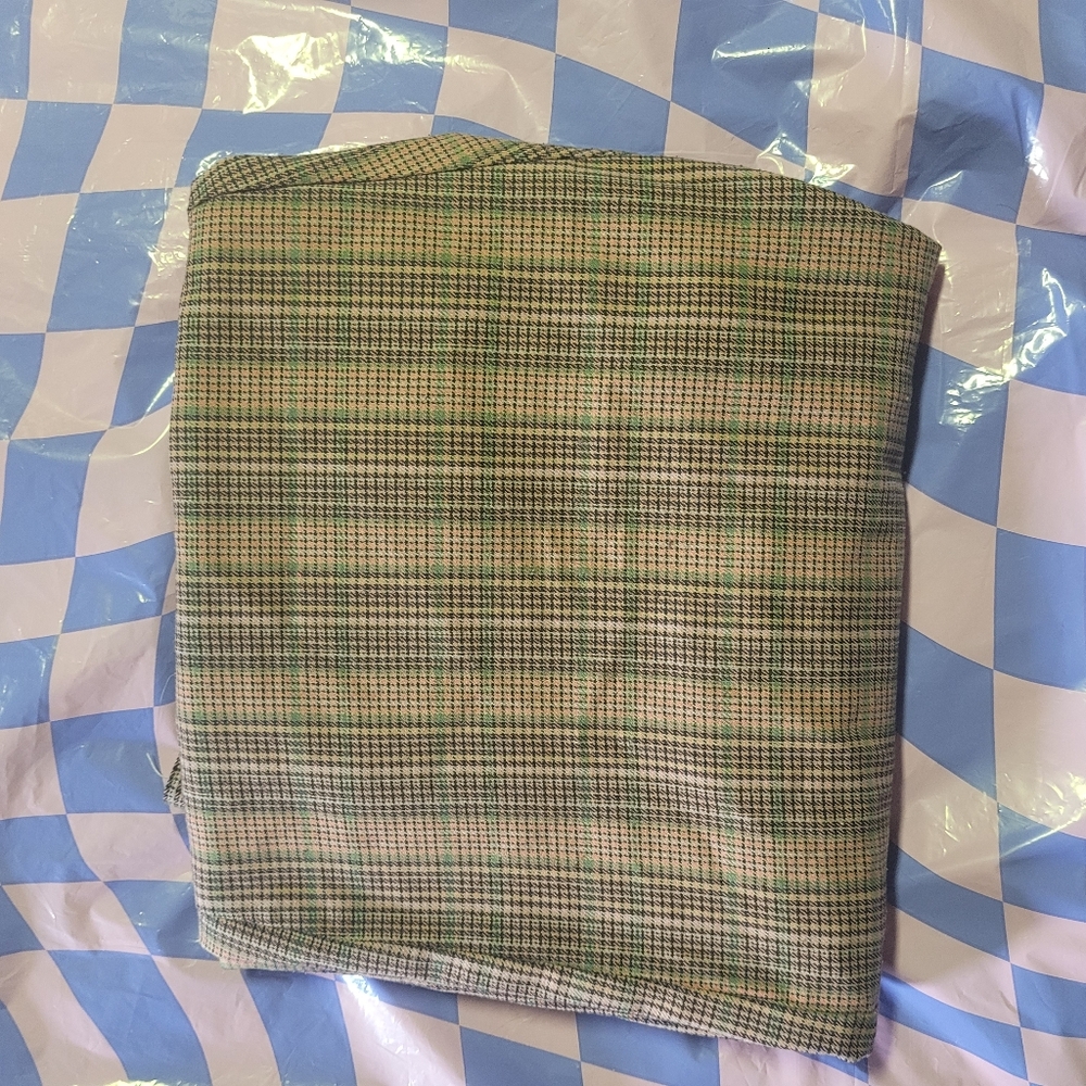 Houston White Pink & Green Plaid Pants with Relaxed Fit & Elastic Hems Size M - Picture 6 of 6
